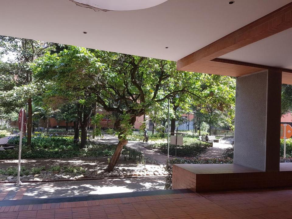Amoblado Bogota, Wifi, Agua Caliente Apartment Exterior photo